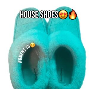 Dearfoams Kids' Blue Slippers